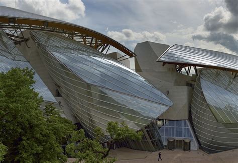 louis vuitton art museum|fondation louis vuitton exhibition.